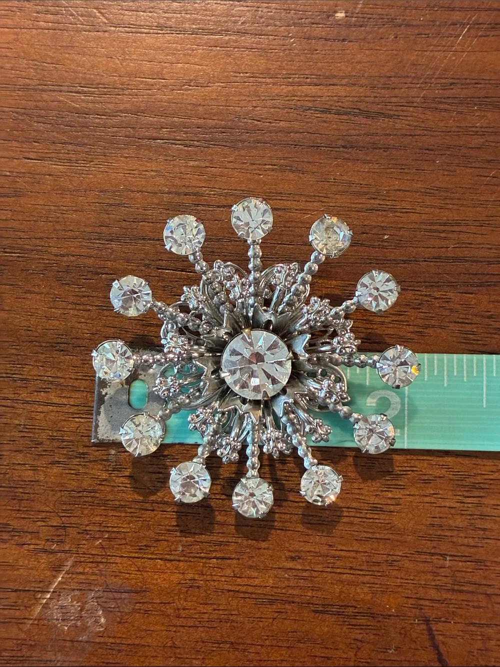 Silver Rhinestone Snowburst Brooch - Picture 3 of 4
